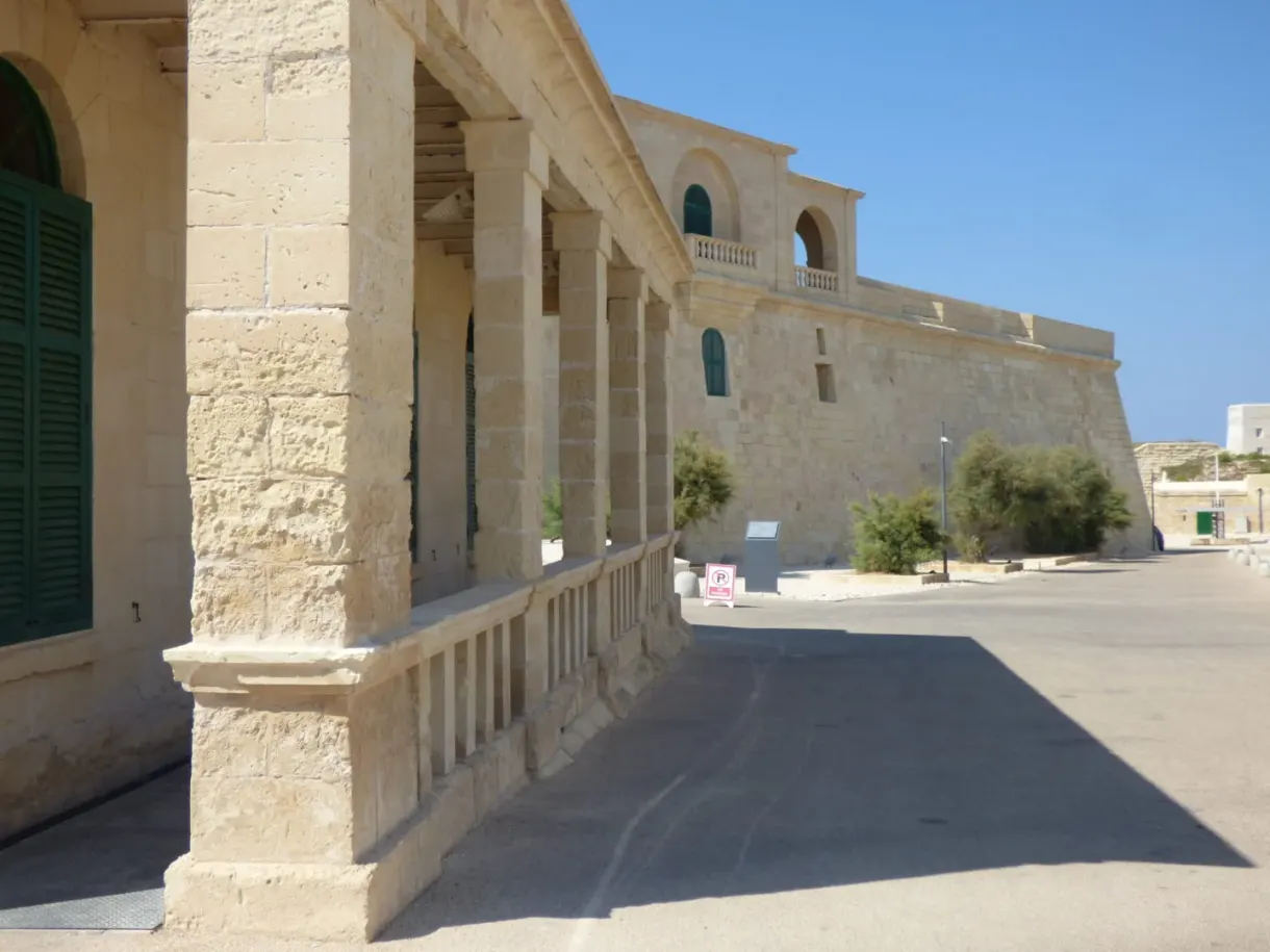 Columned gallery and inner courtyard of Fort Saint Elmo