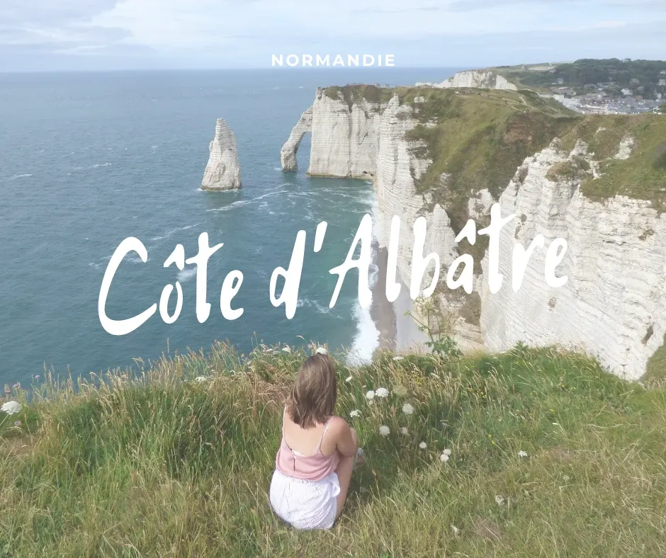Title Côte d'Albâtre on a cliff overlooking the needle of Étretat