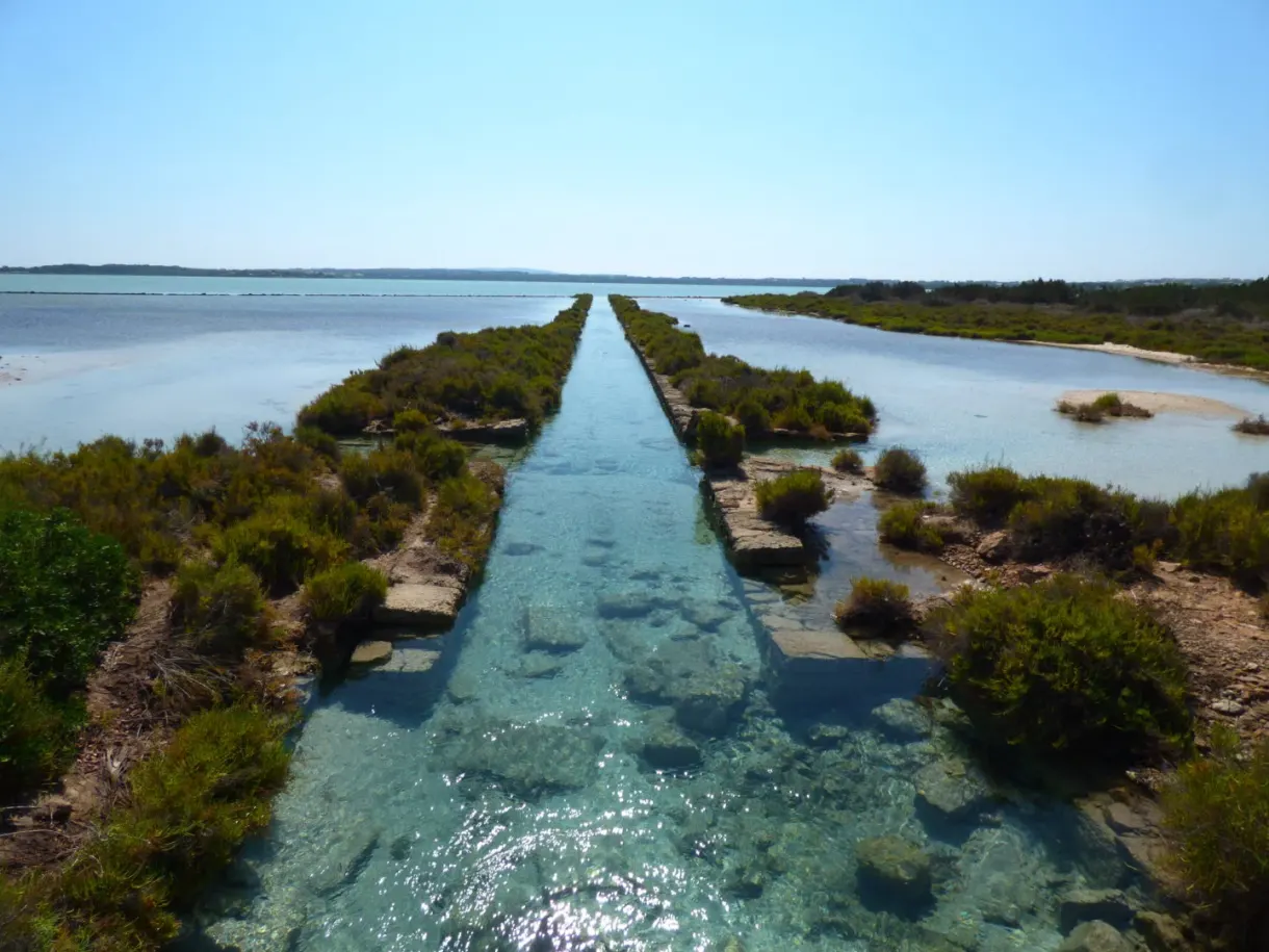 Straight channel running through the salt pans