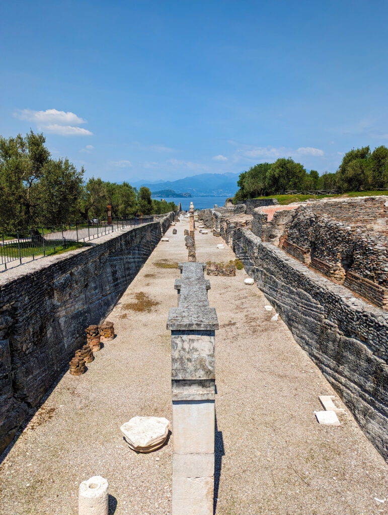 sirmione lac de garde grottes de catulle visite patrimoine